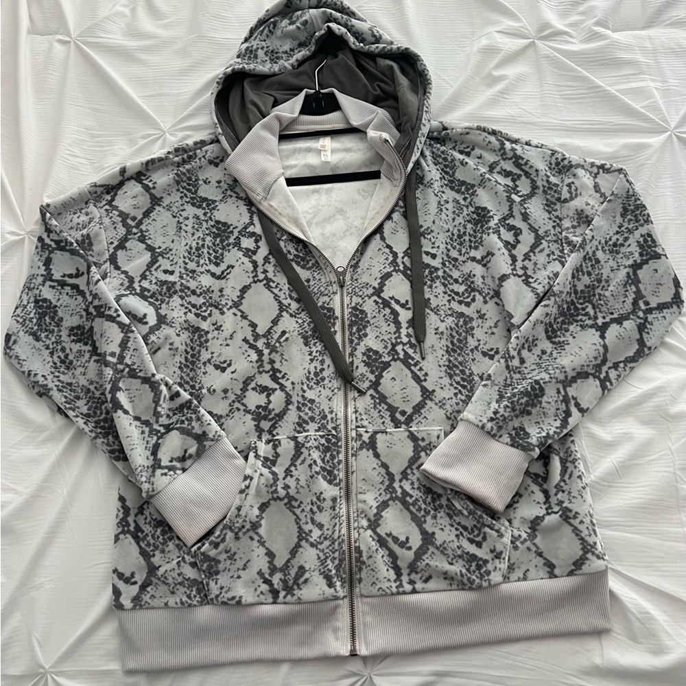 LuLaRoe Bethany Gray Snake Print Zip-Up Hoodie - Picture 2 of 5